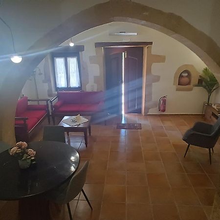 Aretaki Villas Astrátigos エクステリア 写真