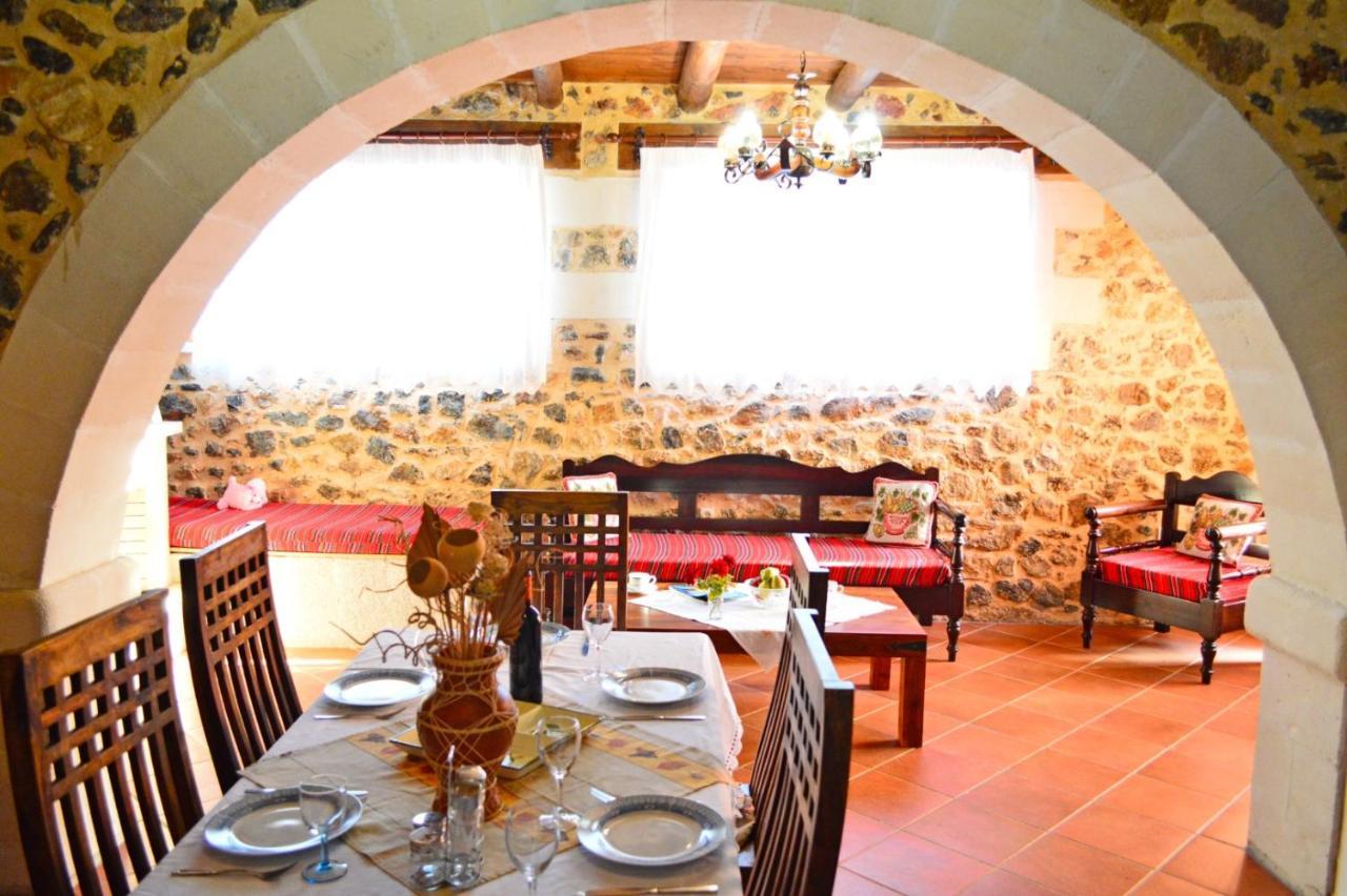 Aretaki Villas Astrátigos エクステリア 写真