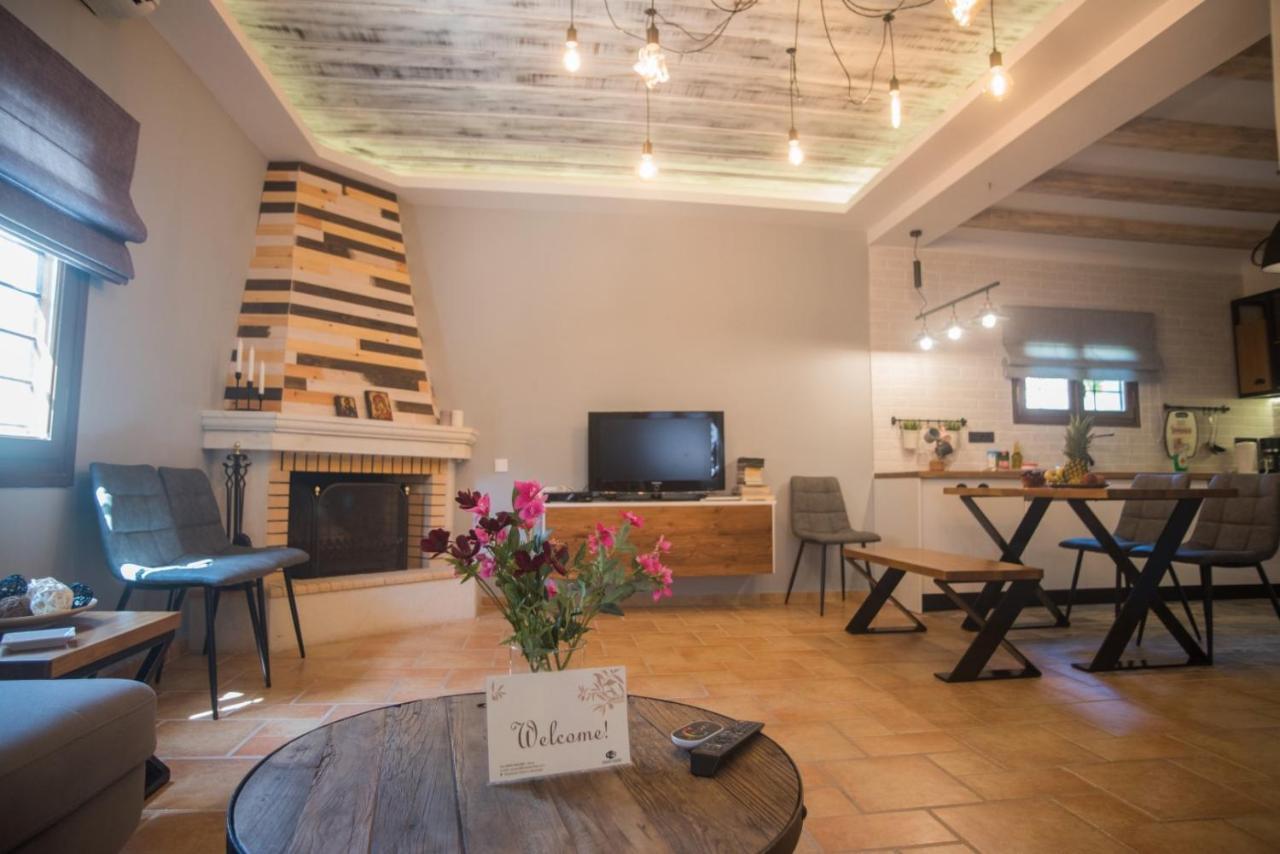 Aretaki Villas Astrátigos エクステリア 写真